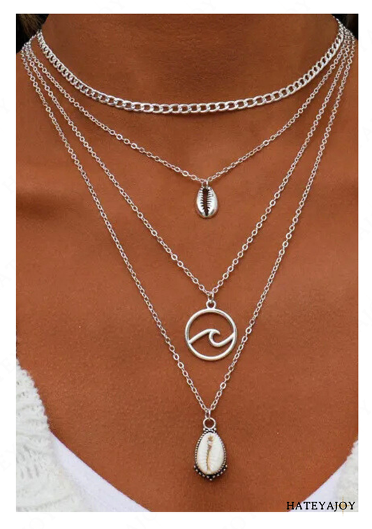 Collier Ras De Cou Chaînes Fines Et Coquillage<br>Vague
