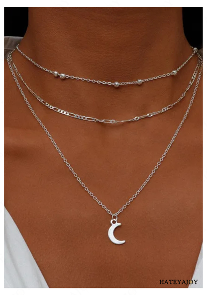 Chaîne Multi Rangs Avec Pendentif Lune<br>Célestre